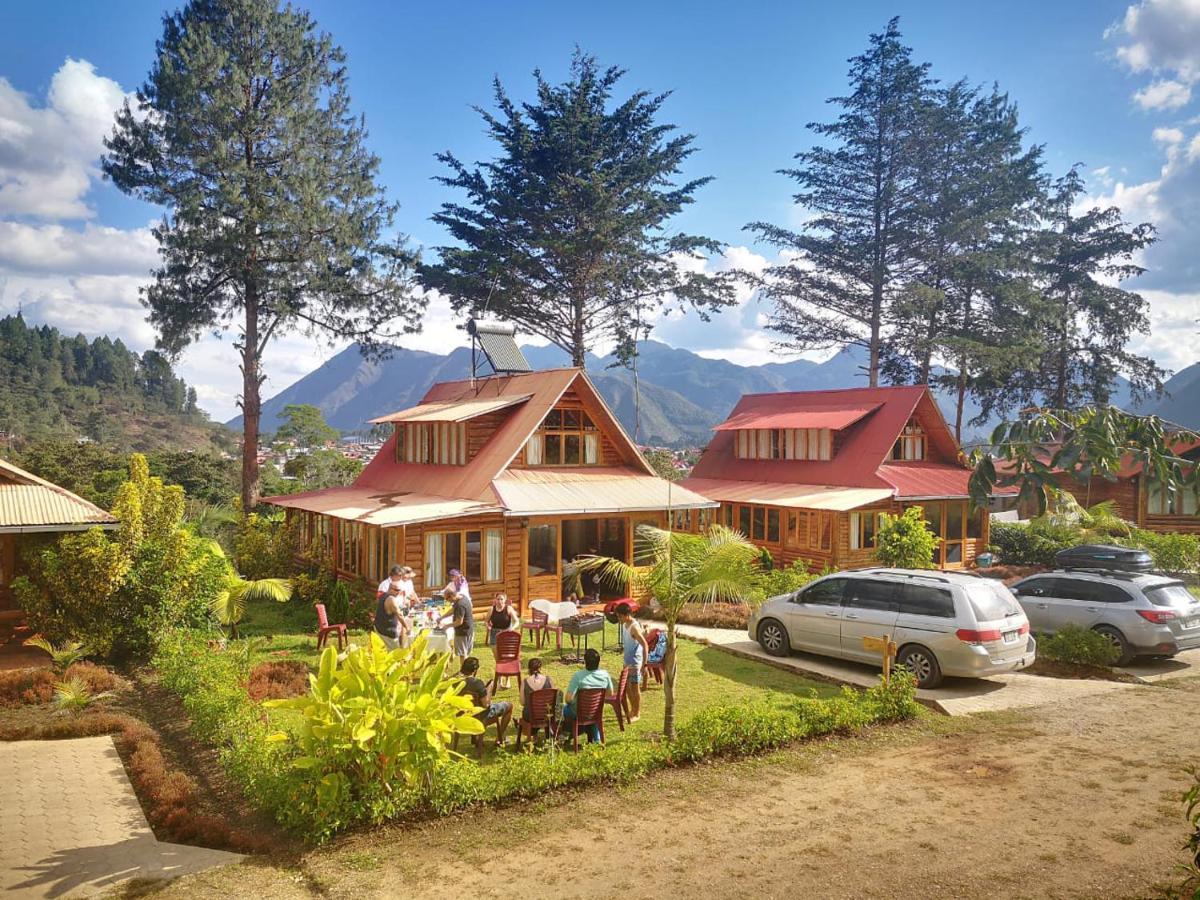 Hassinger Ranch Cabanas Оксапампа Екстериор снимка