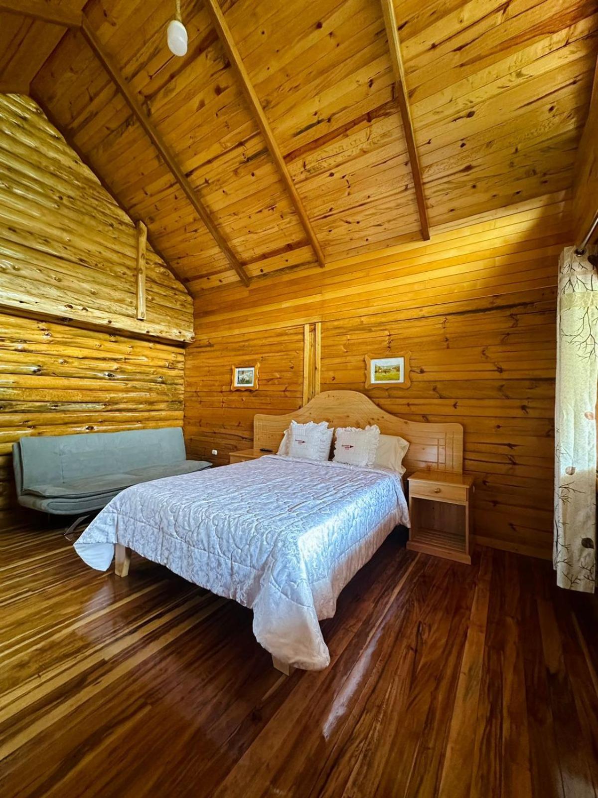 Hassinger Ranch Cabanas Оксапампа Екстериор снимка