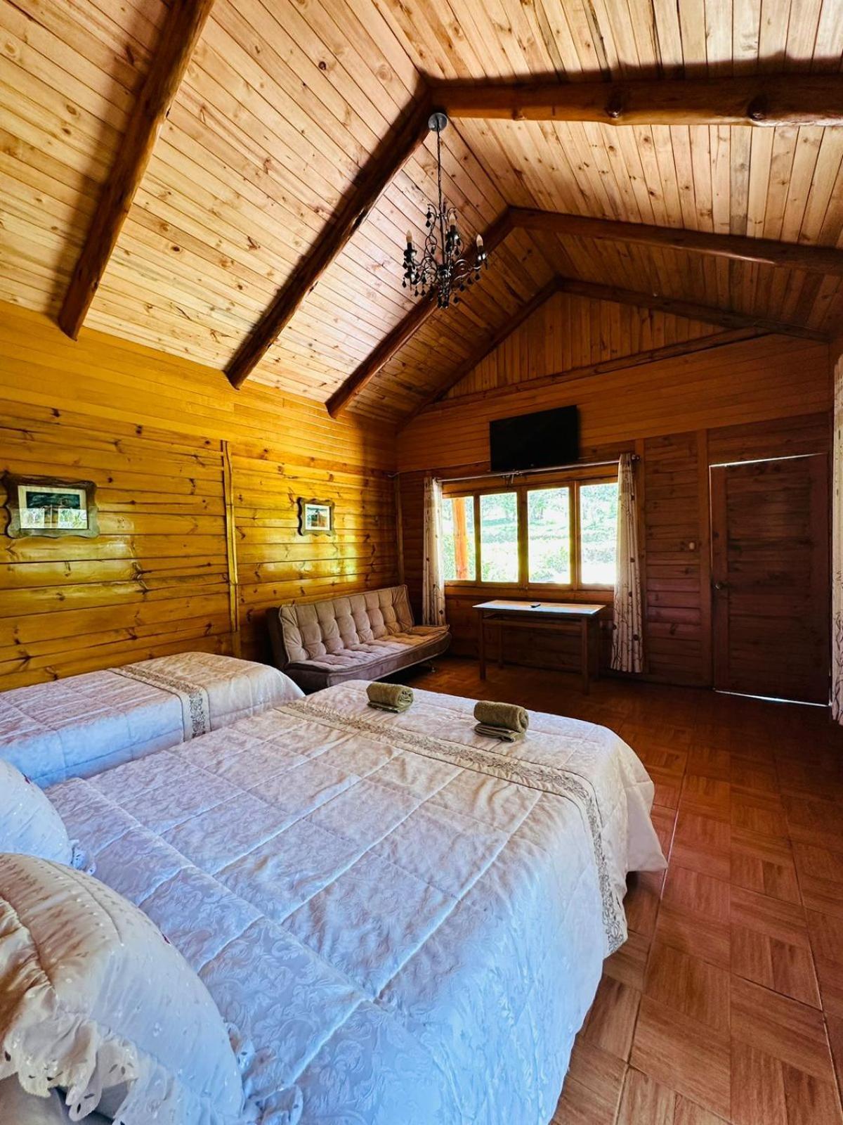 Hassinger Ranch Cabanas Оксапампа Екстериор снимка